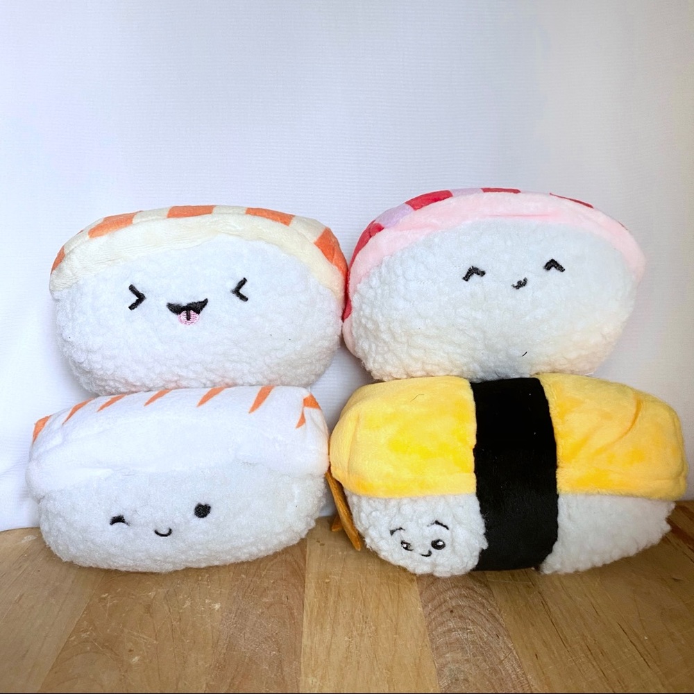 *ON PAUSE UNTIL FURTHER NOTICE* 4 mini sushi plushie set - Picture 8 of 8